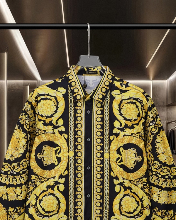 ブランドシャツ側面デザイン